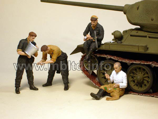 MASTER BOX 1/35 Russian tankmen, 1943-1944 | 4820041760406