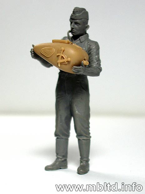 MASTER BOX 1/35 German Motorcycle Repair Crew | 4820113080159