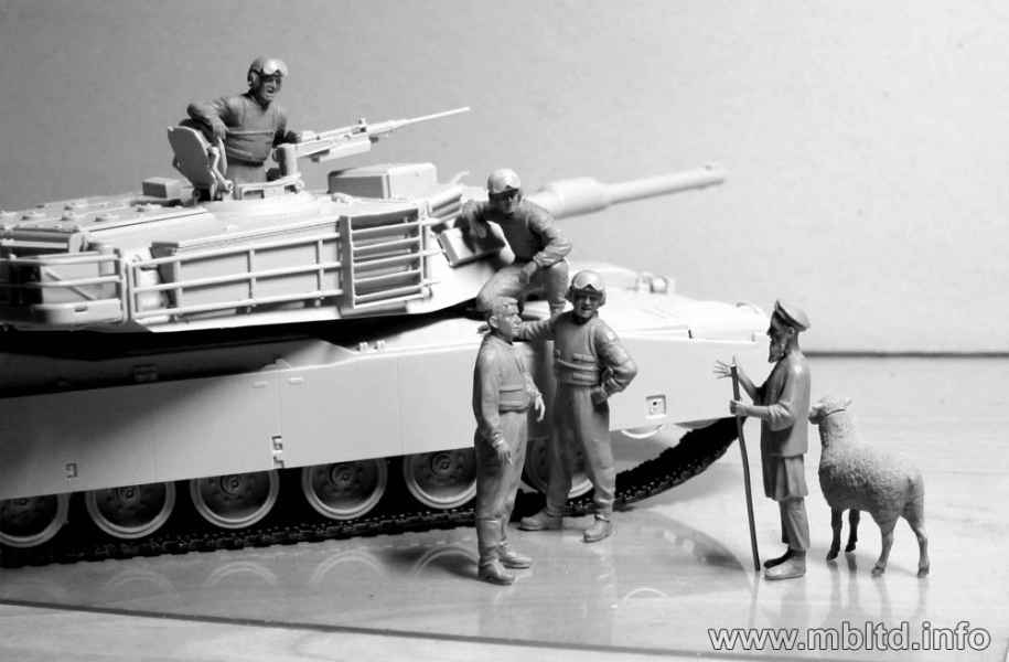 MASTER BOX 1/35 Modern US tankmen in Afghanistan. Can we buy one of your sheep for a BBQ | 4820113080890