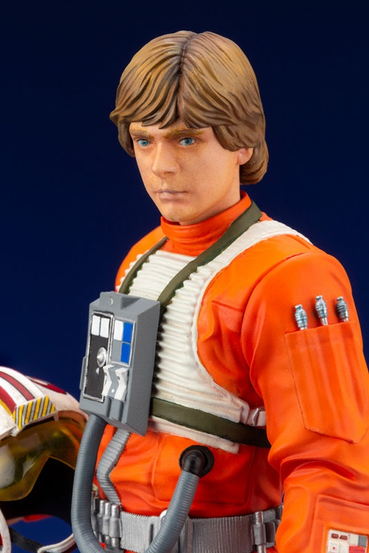 Kotobukiya 1/10 ARTFX+ Star Wars Luke Skywalker X-Wing Pilot