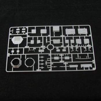 Bronco Models 1/35 Sd.Kfz.221 Leichter Panzerspahwagen (s.Pz.B.41) Armoured Car | 4544032659547
