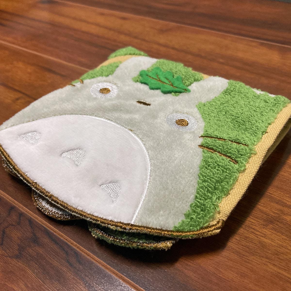 Marushin Totoro and Acorn Tree Mini Towel 'My Neighbor Totoro' | 4992272558883