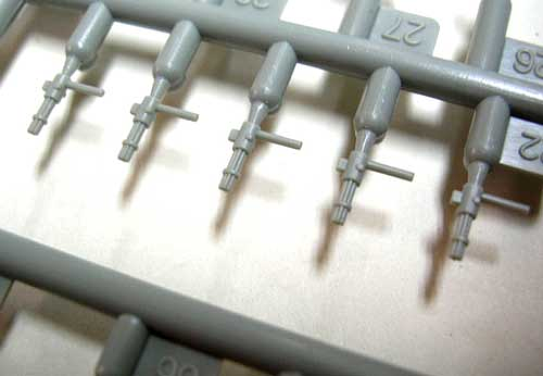 Bronco Models 1/350 Imperial Chinese Beiyang Fleet Ironclad Battleship Chen Yuen | 4544032676551