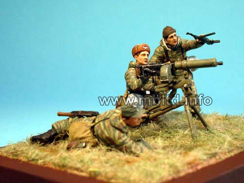 MASTER BOX German machinegun crew, Eastern front, Kurland,  1944 | 4820041760314