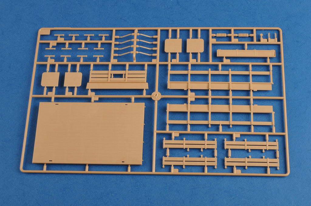 Hobby Boss 1/35 Russian KrAZ-255B | 6939319255068