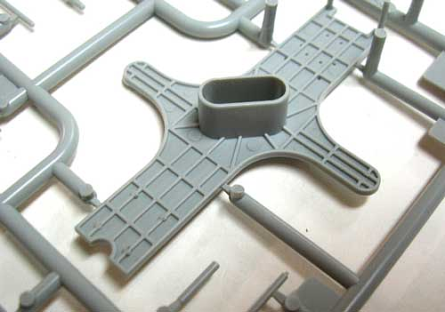 Bronco Models 1/350 Imperial Chinese Beiyang Fleet Ironclad Battleship Chen Yuen | 4544032676551