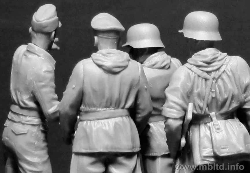 MASTER BOX 1/35 Let's stop them here German Military Men, 1945 | 4820113080937